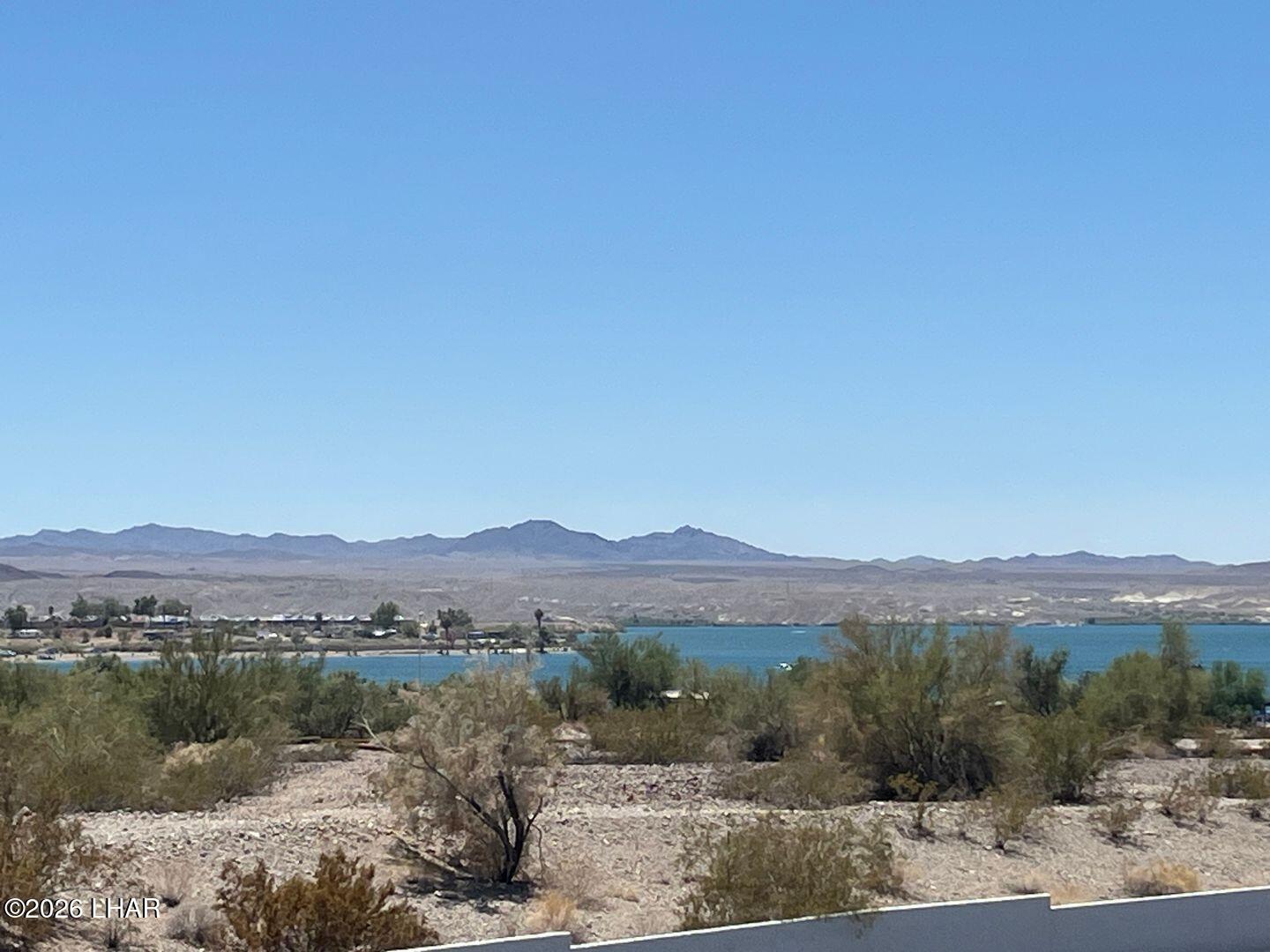 375 London Bridge Road, Unit 4 Lake Havasu City, AZ 86403 - Photo 2 of 25