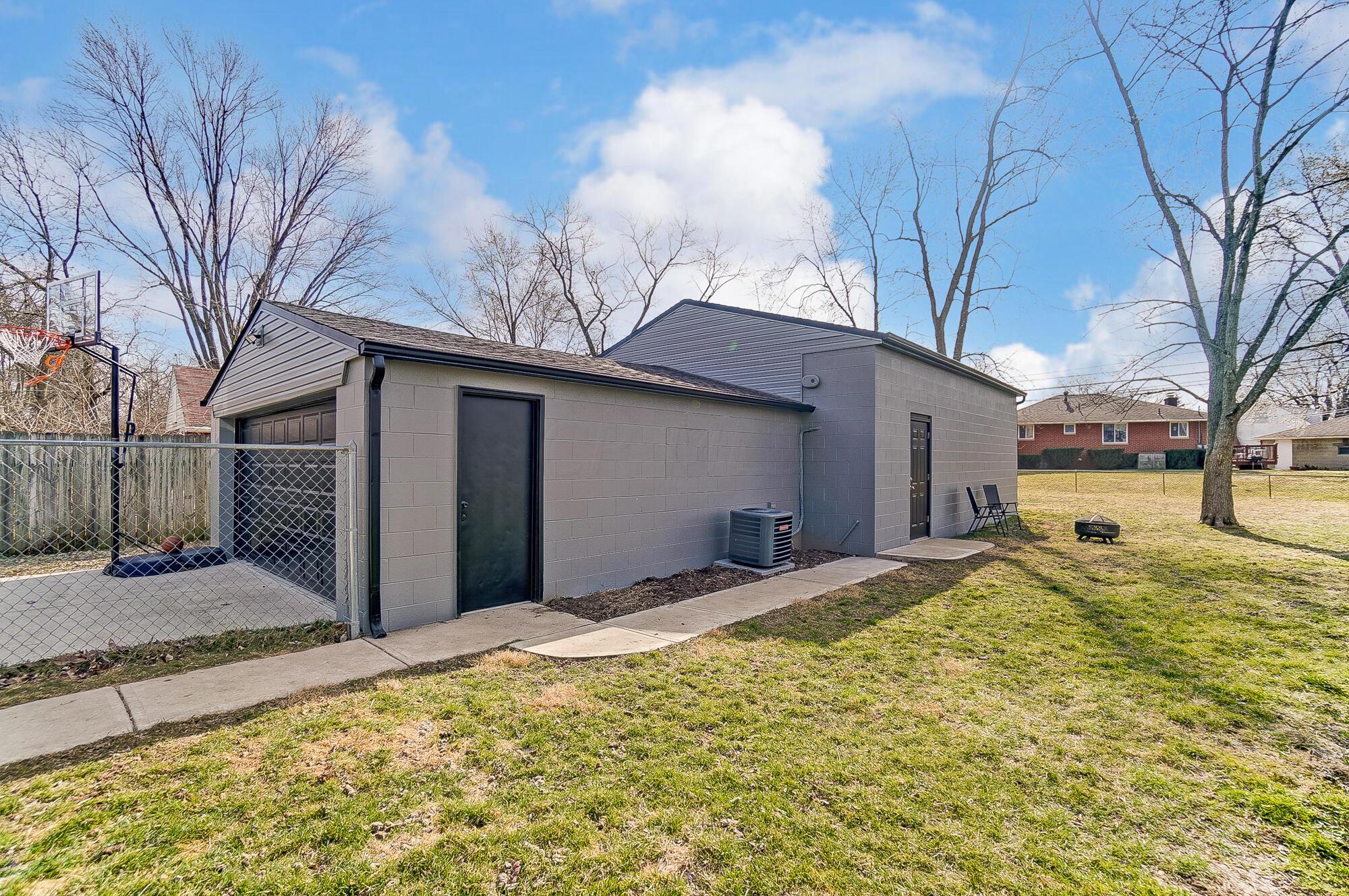 1265 Moler Road Columbus, OH 43207 - Photo 35 of 51 035_1265 Moler Rd