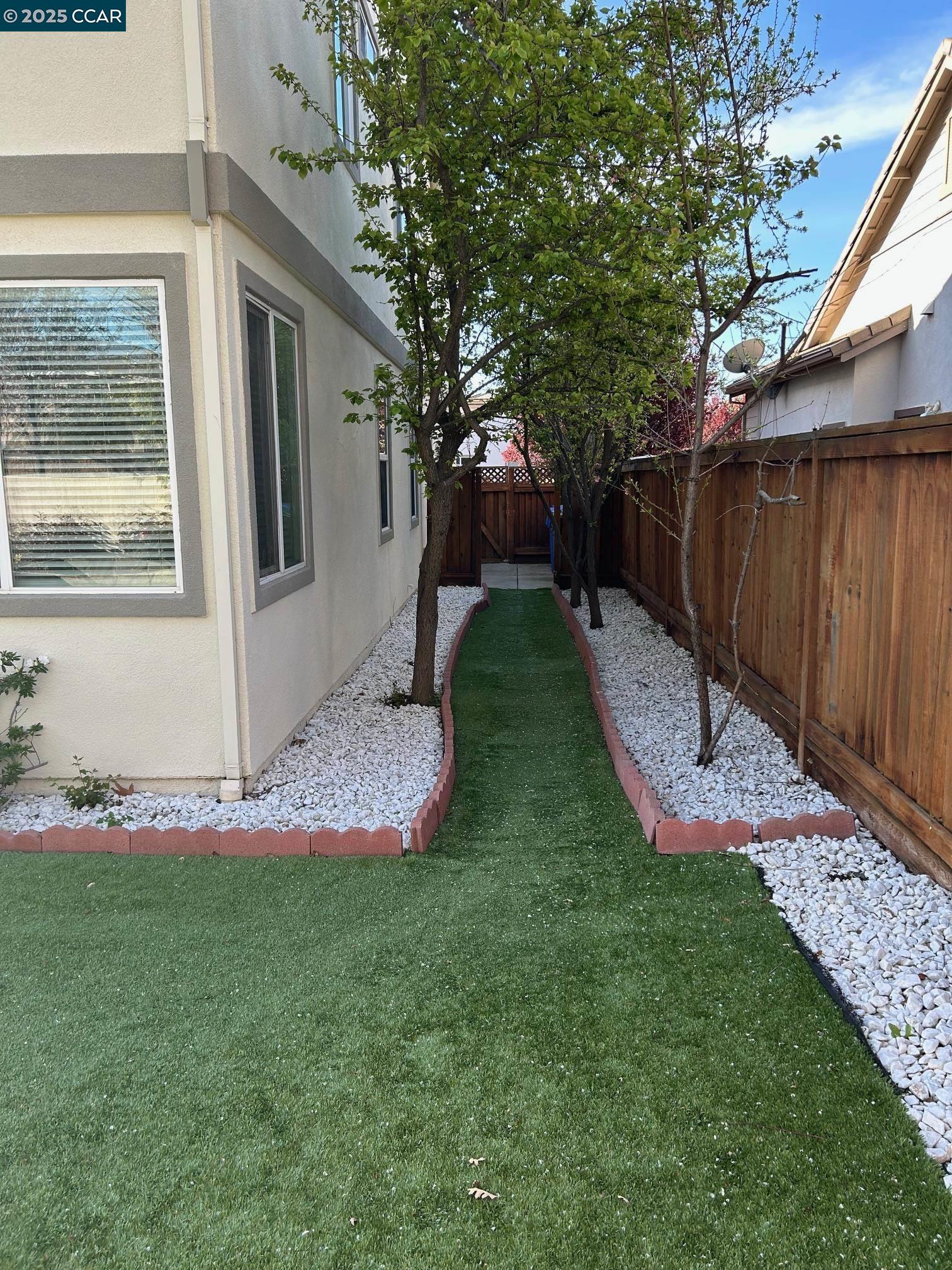 1849 Alexander Way Brentwood, CA 94513 - Photo 36 of 38 a view of back yard of the house