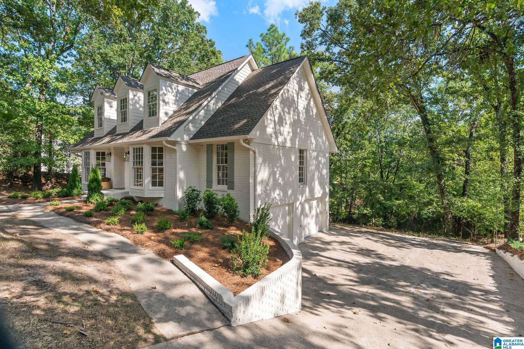 5237 Meadow Brook Road Birmingham, AL 35242 - Photo 4 of 36