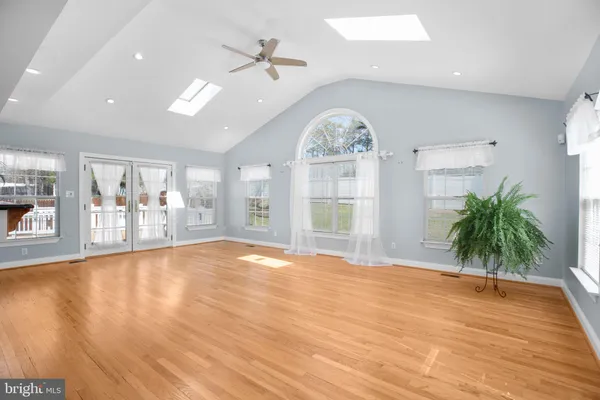 $699,990 | 4074 Elkwood Court, Woodbridge, VA 22193