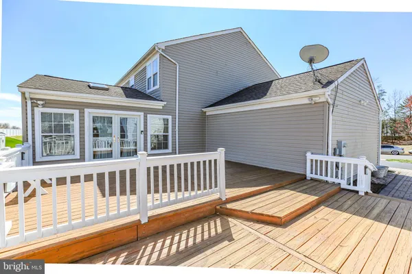 $699,990 | 4074 Elkwood Court, Woodbridge, VA 22193