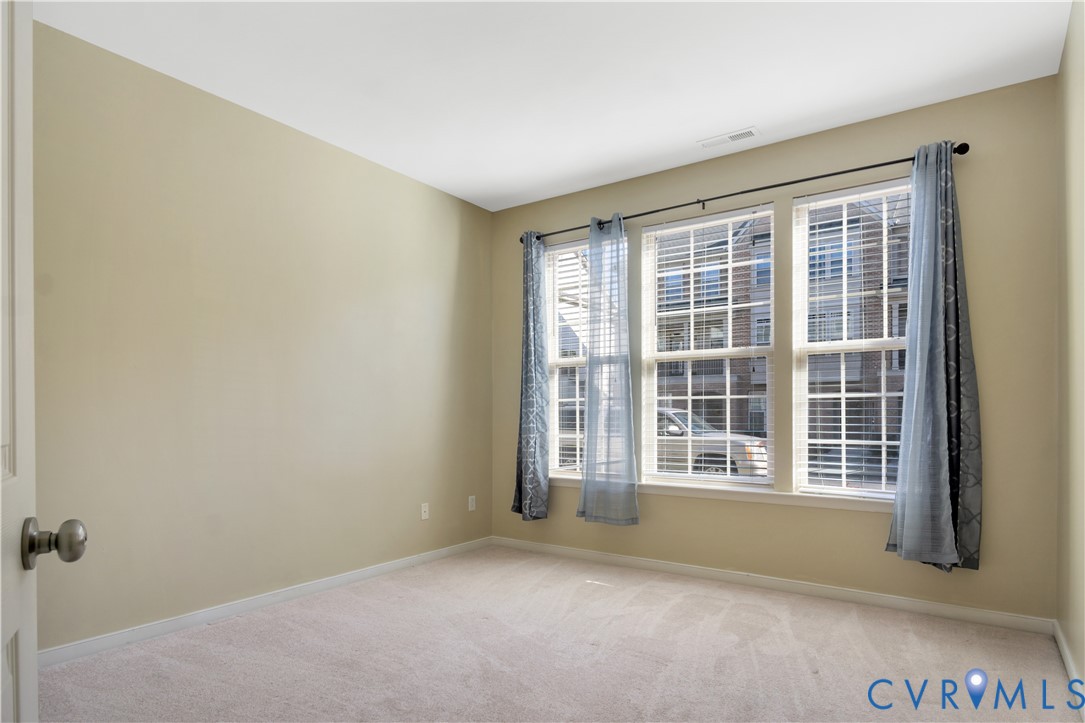 50 Transit Lane Newport News, VA 23601 - Photo 6 of 39 First Floor Bedroom