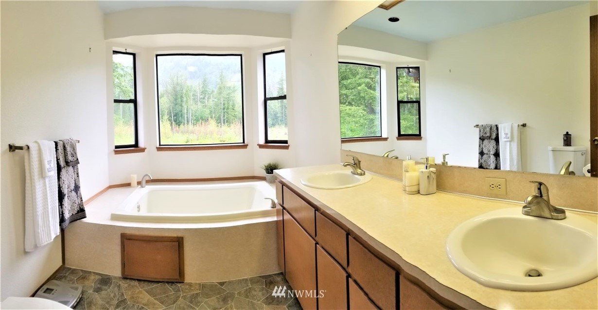 706-34 Falls Road Randle, WA 98377 - Photo 32 of 40 Gallery Image 32