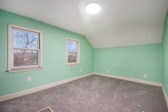 $199,900 | 239 Fern Place, Fox Lake, IL 60020