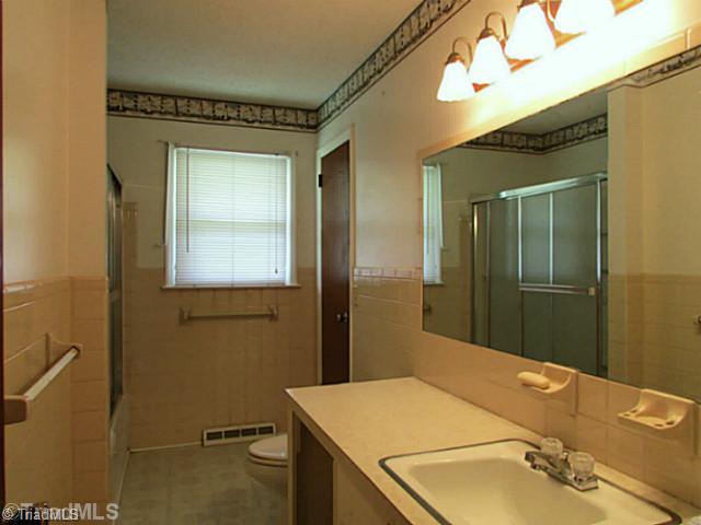 310 Stewart Road Southeast Winston-Salem, NC 27107 - Photo 11 of 16 Other Bath.