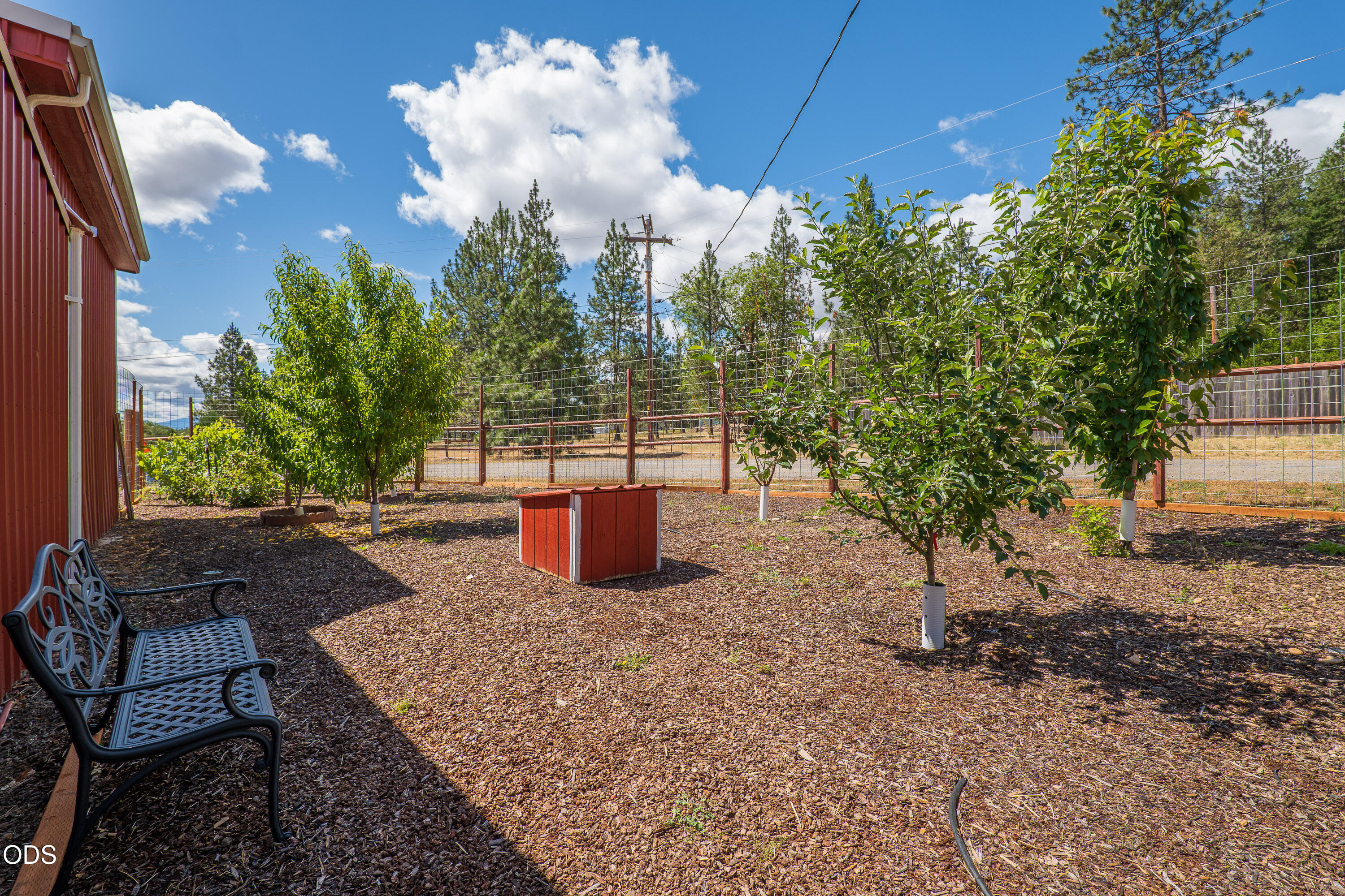 130 Kitty Drive Eagle Point, OR 97524 - Photo 36 of 41