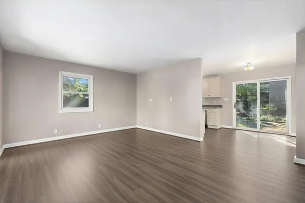 $2,000 | 16340 South McGrath Drive, Plainfield, IL 60586