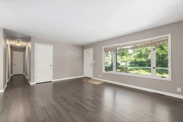 $2,000 | 16340 South McGrath Drive, Plainfield, IL 60586