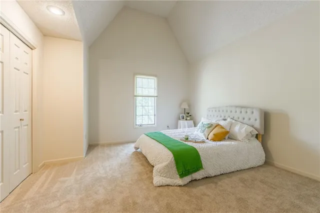 $429,999 | 7640 North Lucerne Court, Kansas City, MO 64151