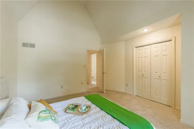 $429,999 | 7640 North Lucerne Court, Kansas City, MO 64151