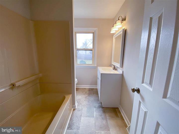 214 Hendrickson Avenue Beverly, NJ 08010 - Photo 12 of 19