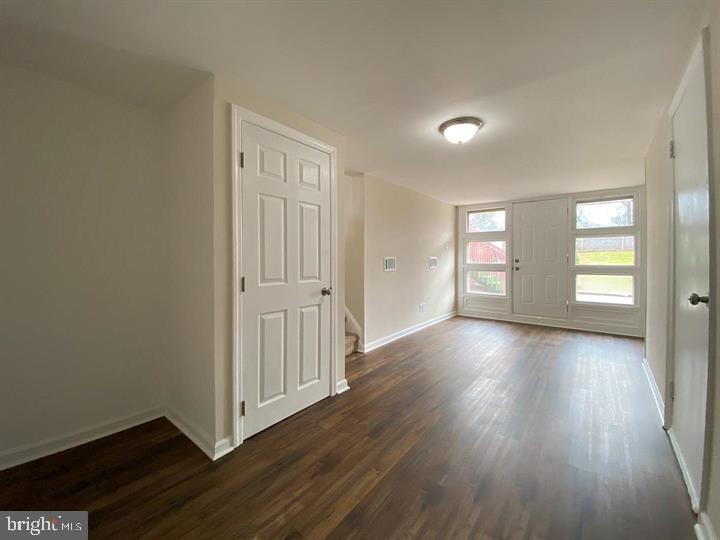 214 Hendrickson Avenue Beverly, NJ 08010 - Photo 14 of 19