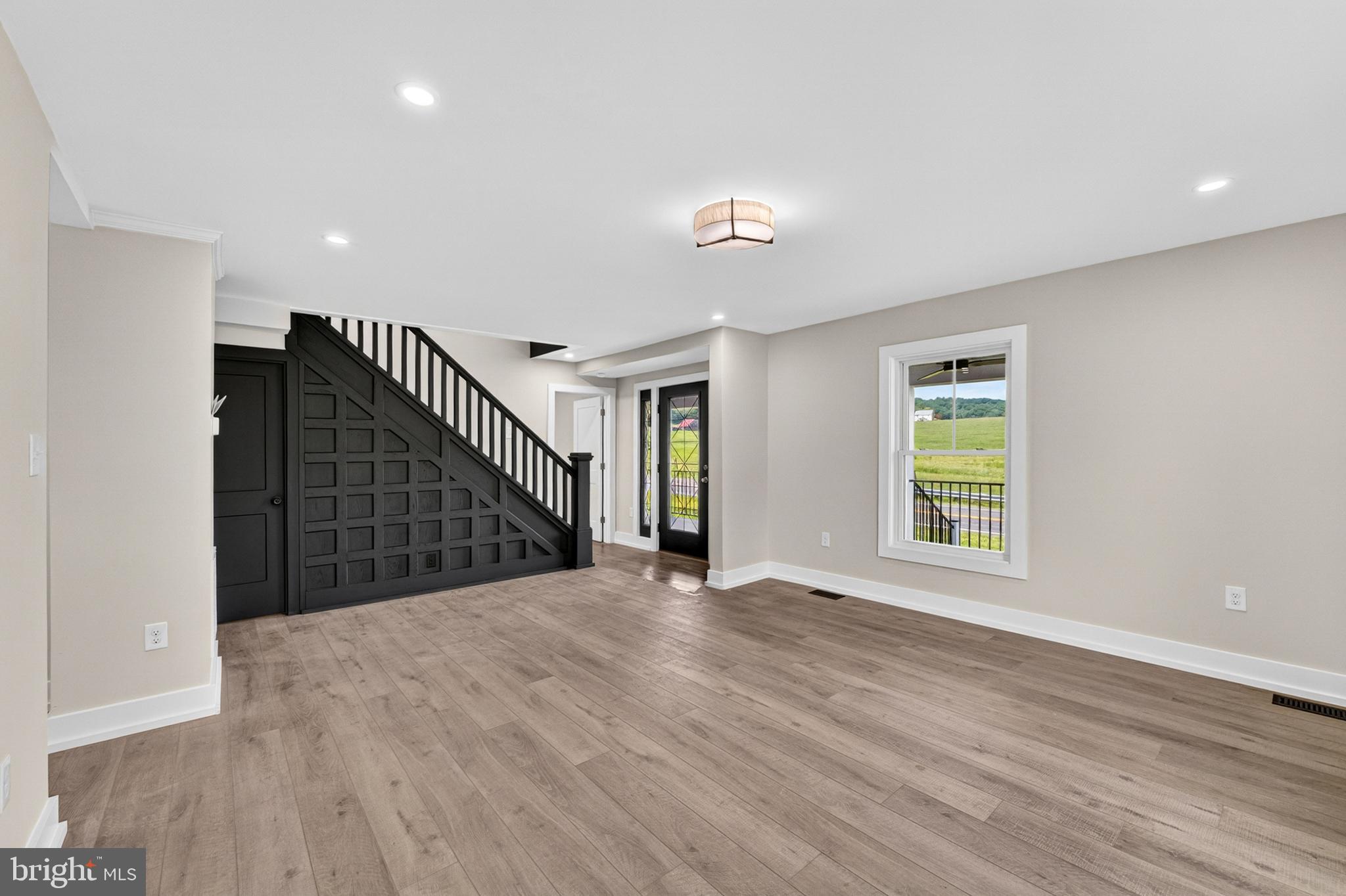 90 Main Street Washington, VA 22747 - Photo 5 of 41