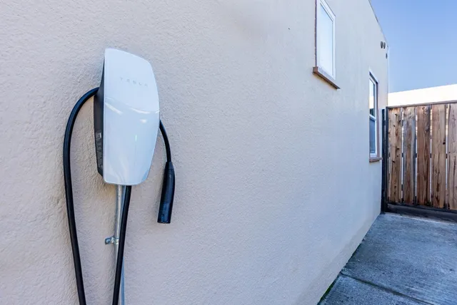 $1,799,000 | 831 Coolidge Avenue, Sunnyvale, CA 94086