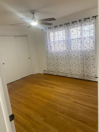 $1,950 | 5530 North Mango Avenue, Unit 2, Chicago, IL 60630