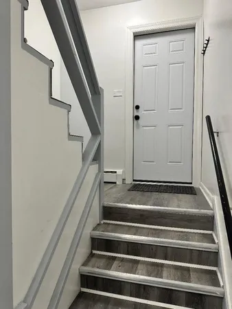 $1,950 | 5530 North Mango Avenue, Unit 2, Chicago, IL 60630