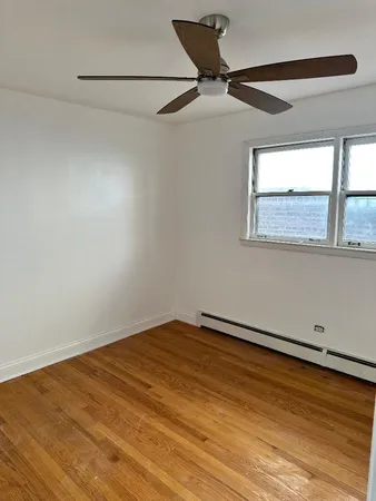 $1,975 | 5530 North Mango Avenue, Unit 2, Chicago, IL 60630