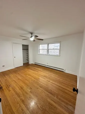 $1,950 | 5530 North Mango Avenue, Unit 2, Chicago, IL 60630