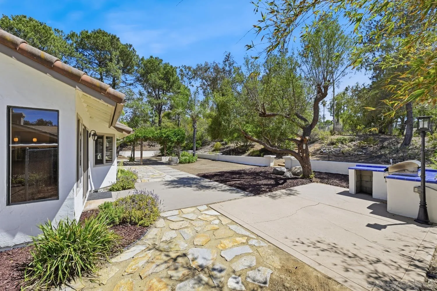 16490 Bridlewood Road Poway, CA 92064 - Photo 27 of 37