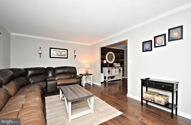 $479,900 | 9 White Oak Road, Fleetwood, PA 19522