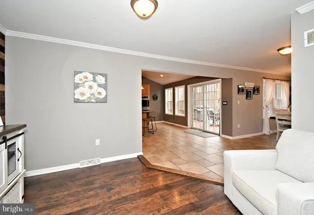 $479,900 | 9 White Oak Road, Fleetwood, PA 19522