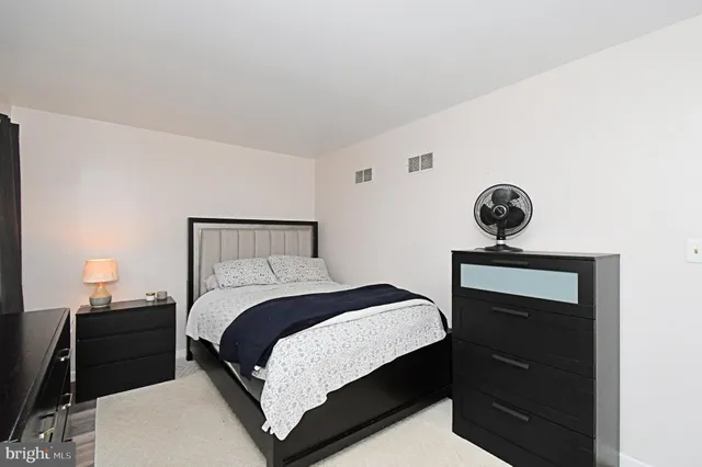 $479,900 | 9 White Oak Road, Fleetwood, PA 19522