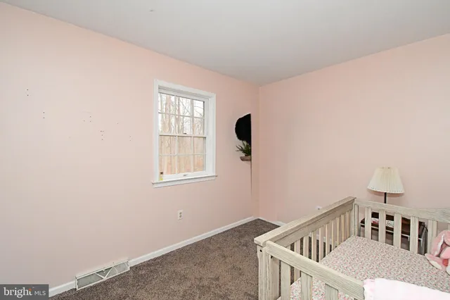 $479,900 | 9 White Oak Road, Fleetwood, PA 19522