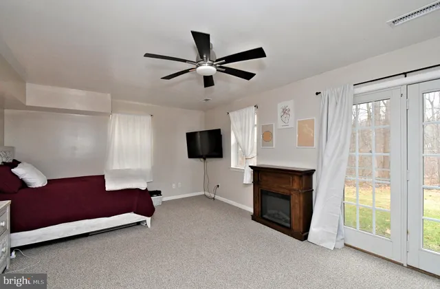 $479,900 | 9 White Oak Road, Fleetwood, PA 19522