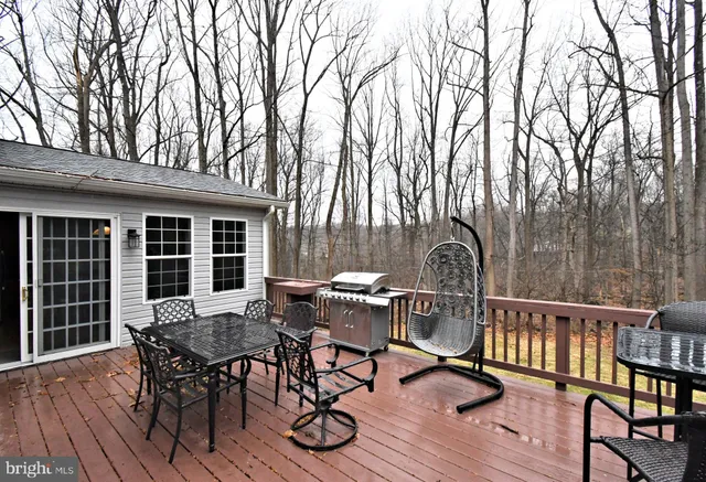 $479,900 | 9 White Oak Road, Fleetwood, PA 19522