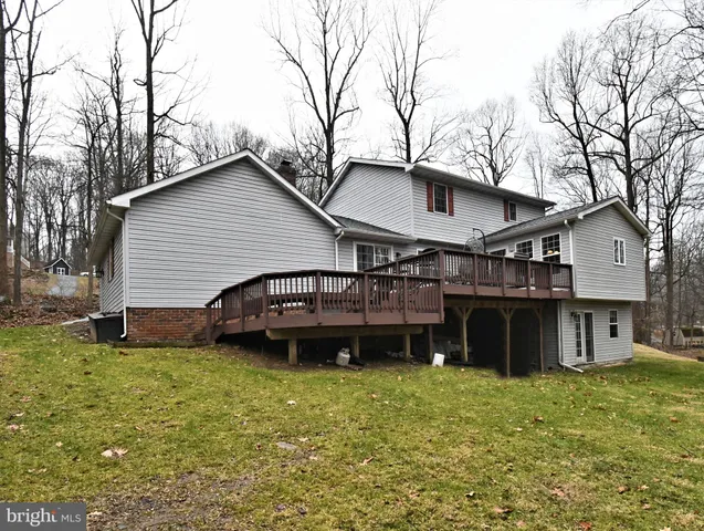 $479,900 | 9 White Oak Road, Fleetwood, PA 19522