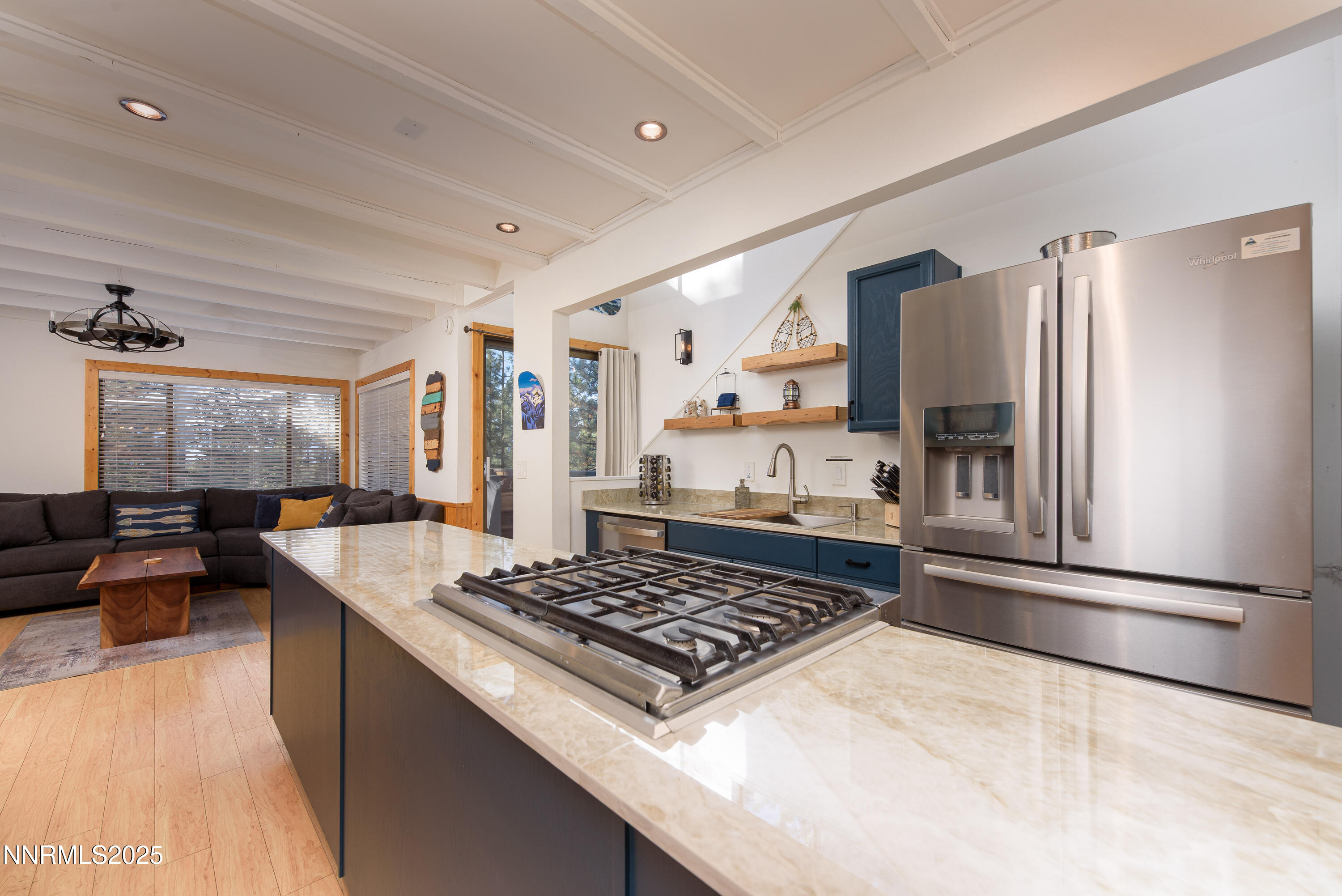 233 Clubhouse Circle Stateline, NV 89449 - Photo 15 of 27 233 Clubhouse Circle-43