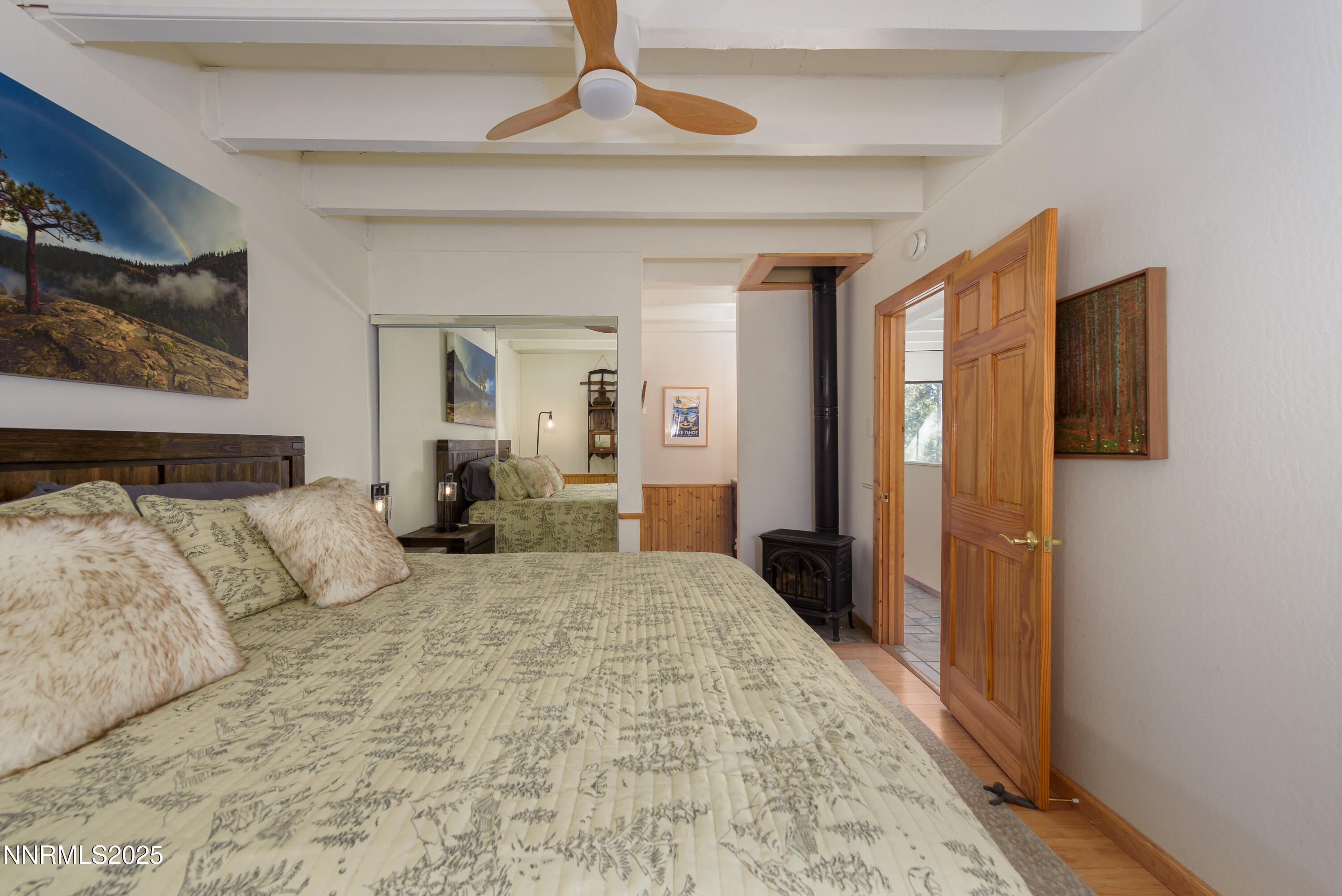 233 Clubhouse Circle Stateline, NV 89449 - Photo 20 of 27 233 Clubhouse Circle-46