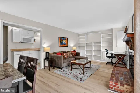 $699,900 | 10419 Courthouse Drive, Fairfax, VA 22030