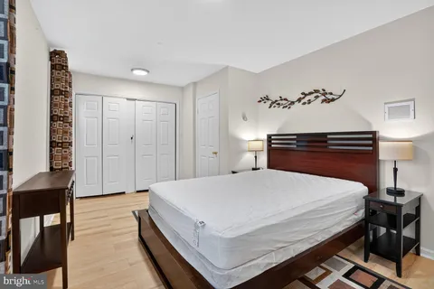 $699,900 | 10419 Courthouse Drive, Fairfax, VA 22030