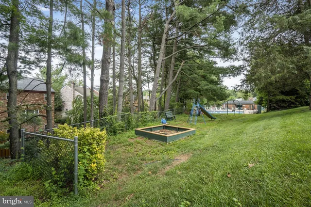 $699,900 | 10419 Courthouse Drive, Fairfax, VA 22030