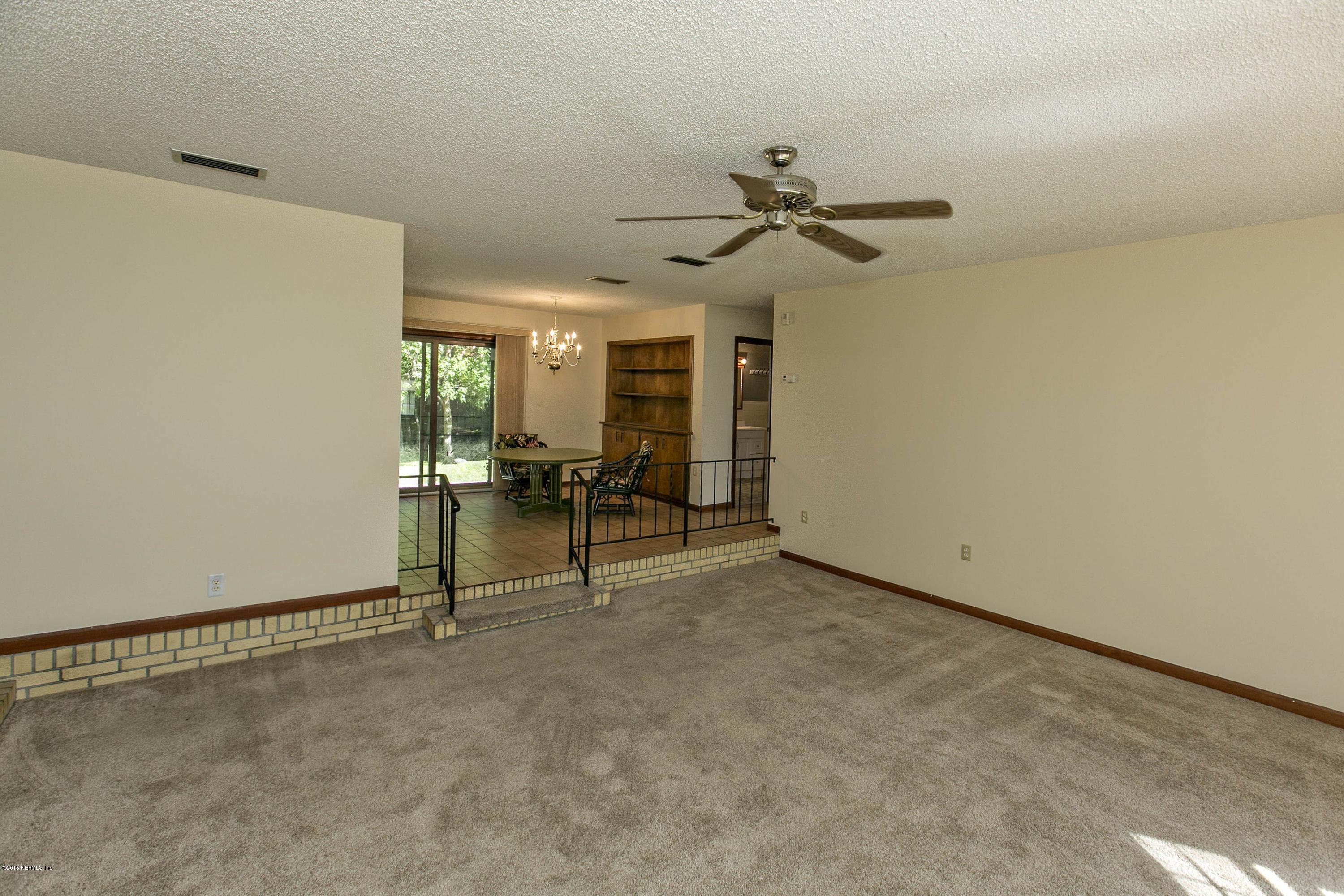 2730 Jewell Road Jacksonville, FL 32216 - Photo 12 of 29 Living to Dining Room