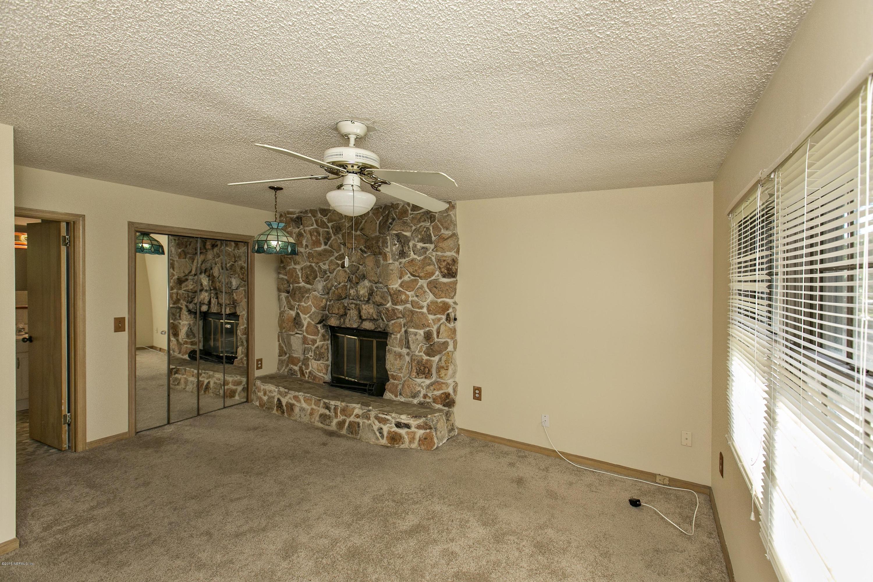 2730 Jewell Road Jacksonville, FL 32216 - Photo 15 of 29 Master Bedroom