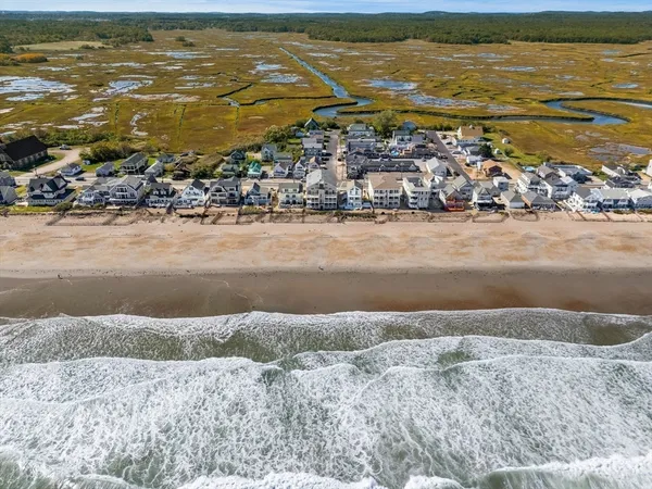 $549,990 | 178 North End Boulevard, Unit G, Salisbury, MA 01952