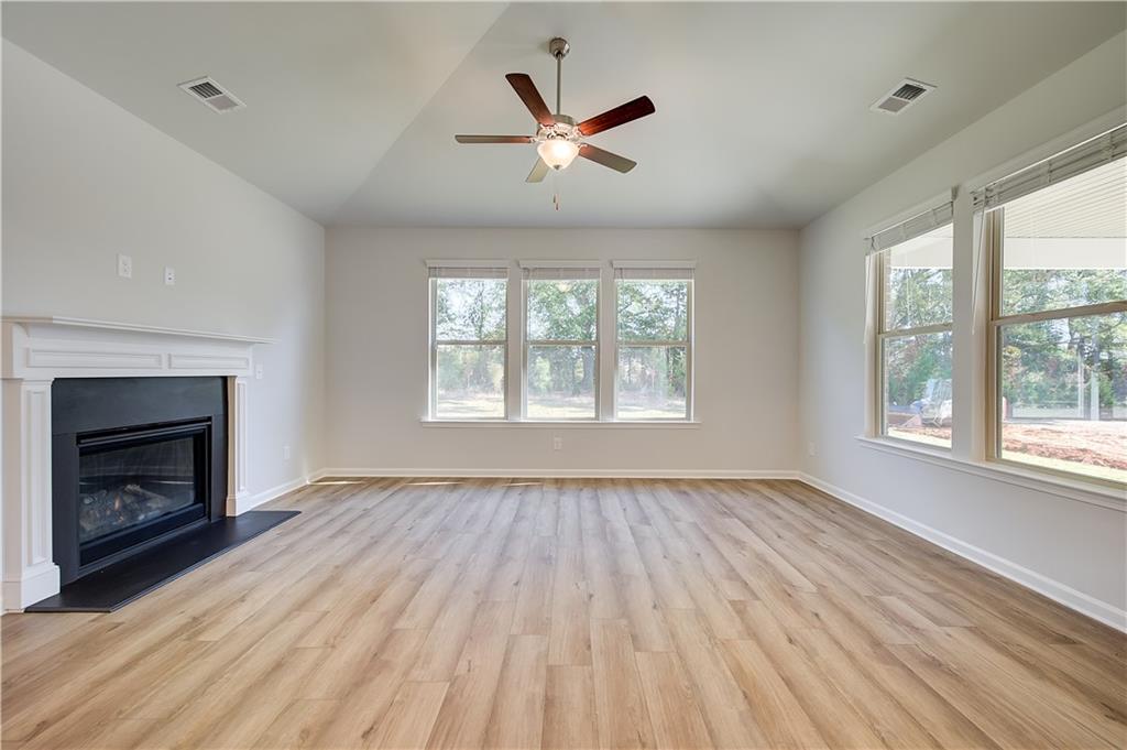 744 Dunlake Way Locust Grove, GA 30248 - Photo 14 of 31