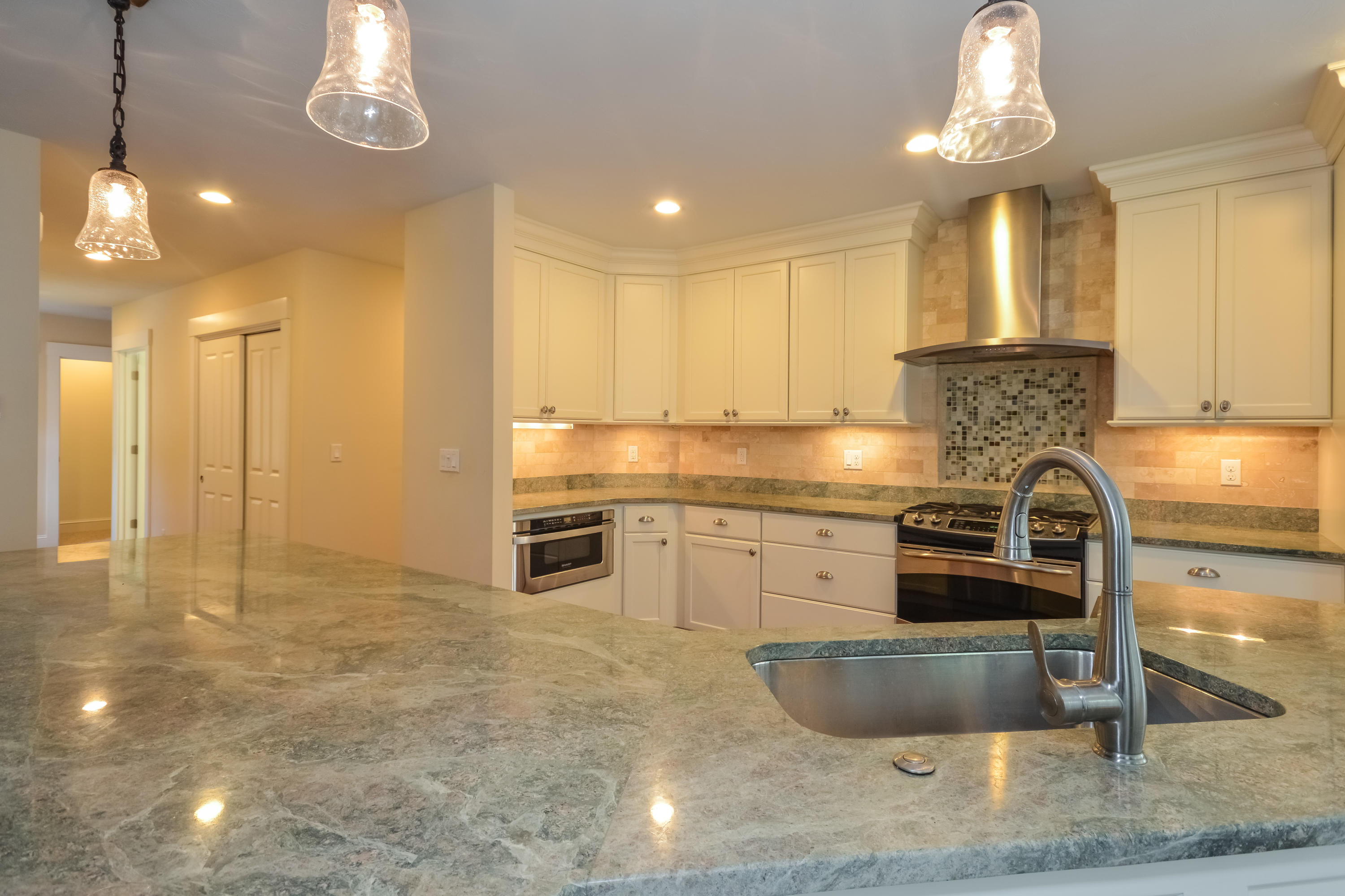 85 Rivers Edge Road East Falmouth, MA 02536 - Photo 6 of 33 009-4687972-large