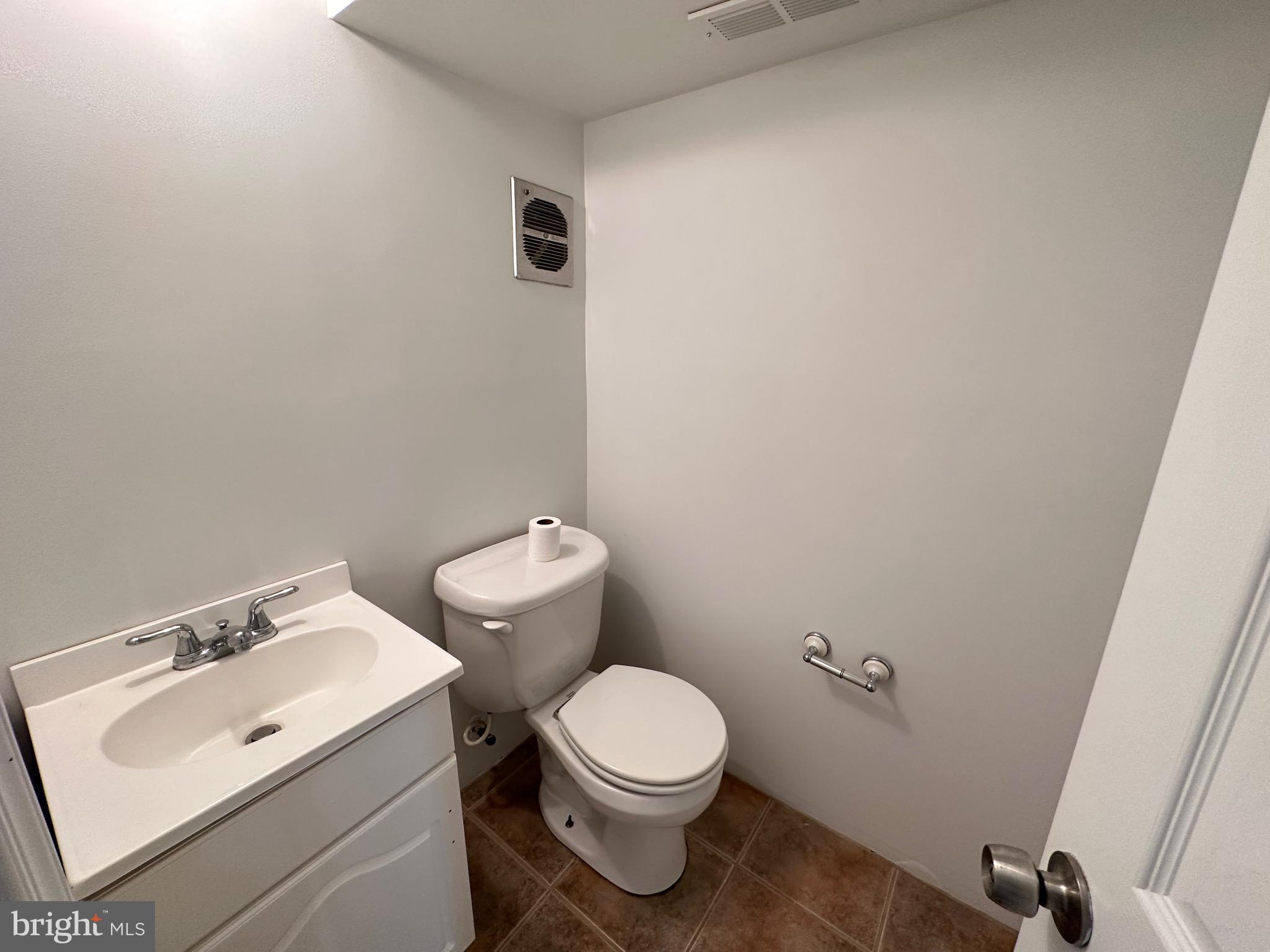 3544 Brookview Road Philadelphia, PA 19154 - Photo 18 of 22