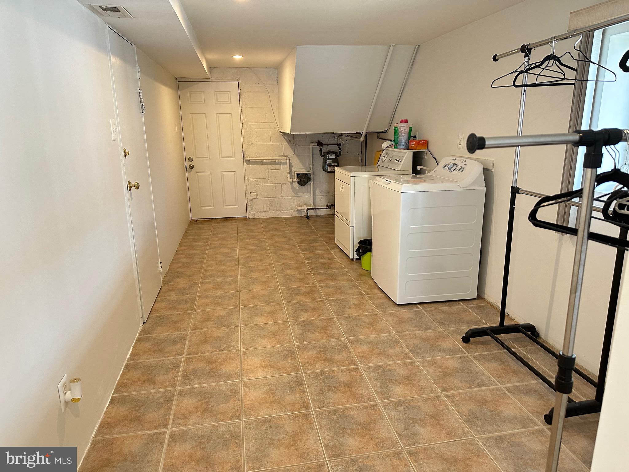 3544 Brookview Road Philadelphia, PA 19154 - Photo 19 of 22