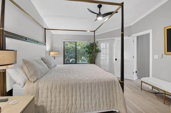 $9,500 | 7455 Glendevon Lane, Unit 206, Delray Beach, FL 33446