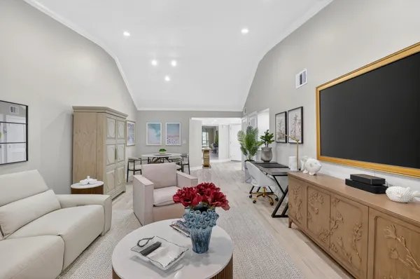 $9,500 | 7455 Glendevon Lane, Unit 206, Delray Beach, FL 33446