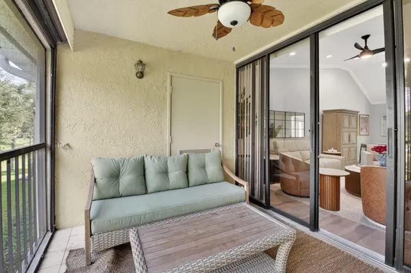 $9,500 | 7455 Glendevon Lane, Unit 206, Delray Beach, FL 33446