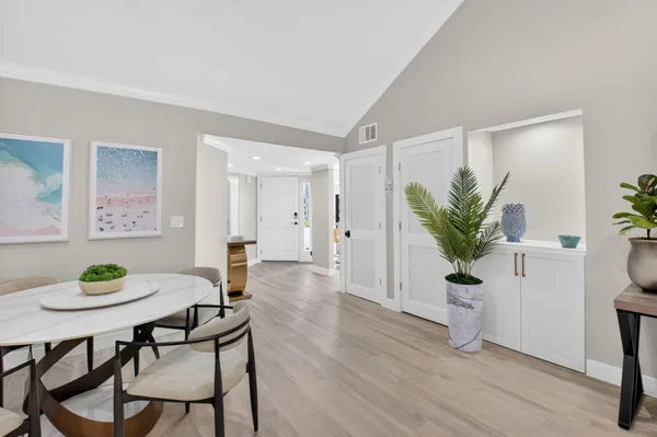 $9,500 | 7455 Glendevon Lane, Unit 206, Delray Beach, FL 33446