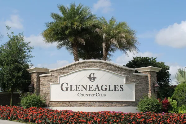 $9,500 | 7455 Glendevon Lane, Unit 206, Delray Beach, FL 33446