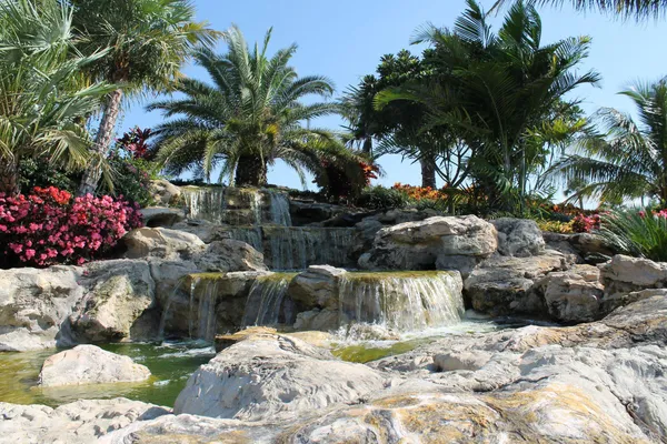 $9,500 | 7455 Glendevon Lane, Unit 206, Delray Beach, FL 33446