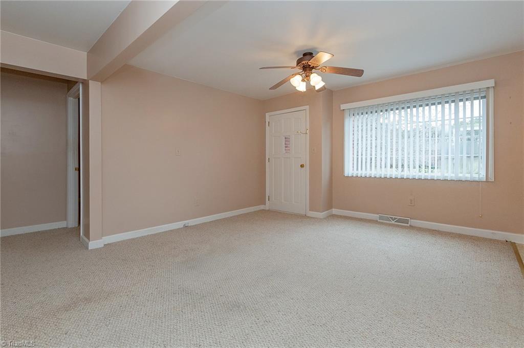 2581 Rowe Road Lexington, NC 27295 - Photo 9 of 27 Gallery Image 9